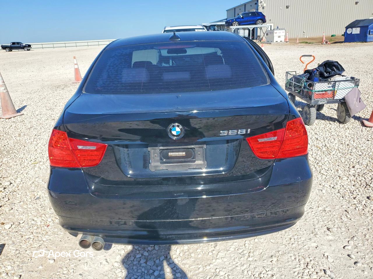 BMW Series 3 2011