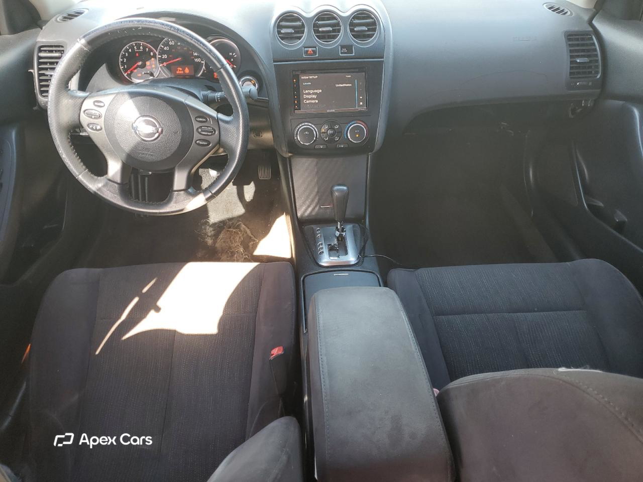 Nissan Altima 2011