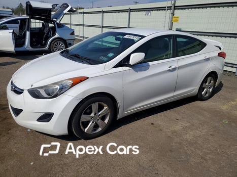 Hyundai Elantra 2013 - Image 1 of 13