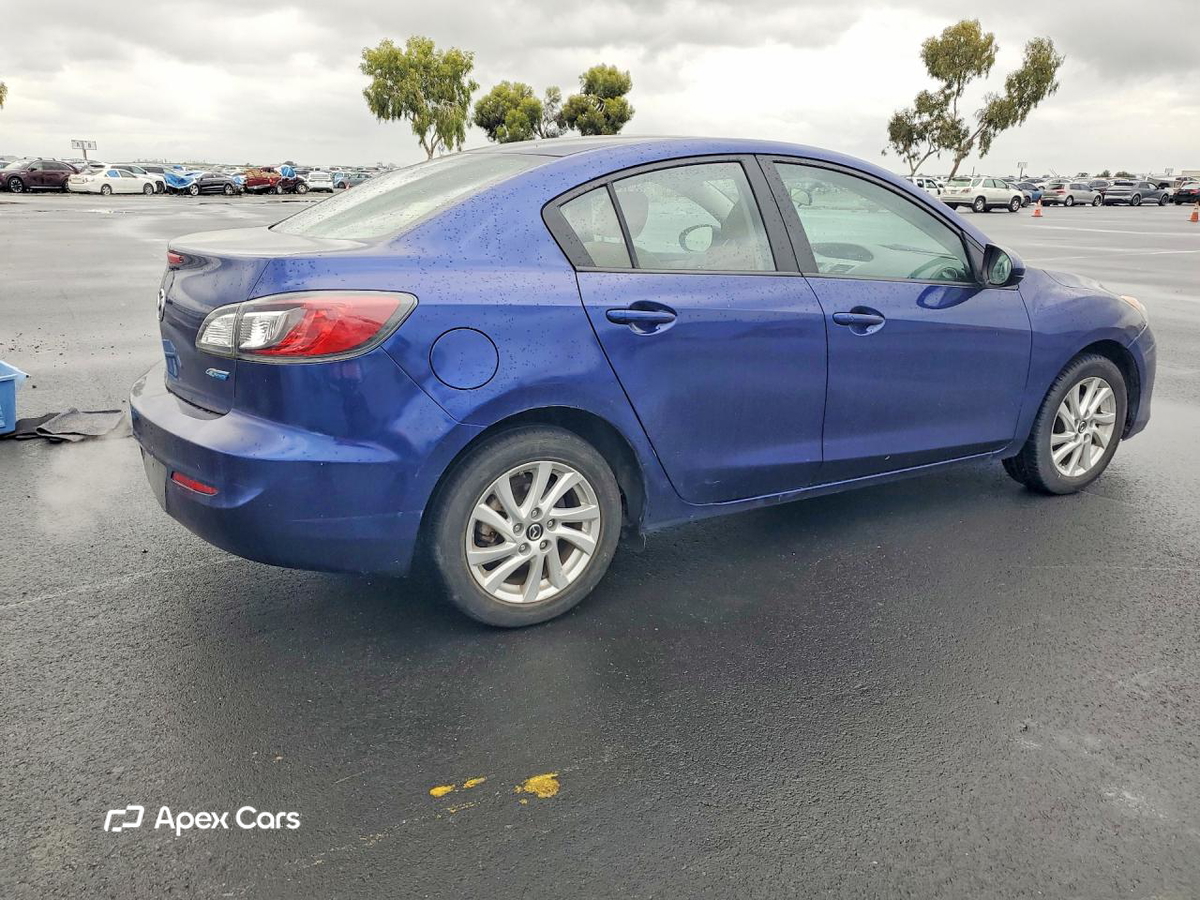 Mazda 3 2013