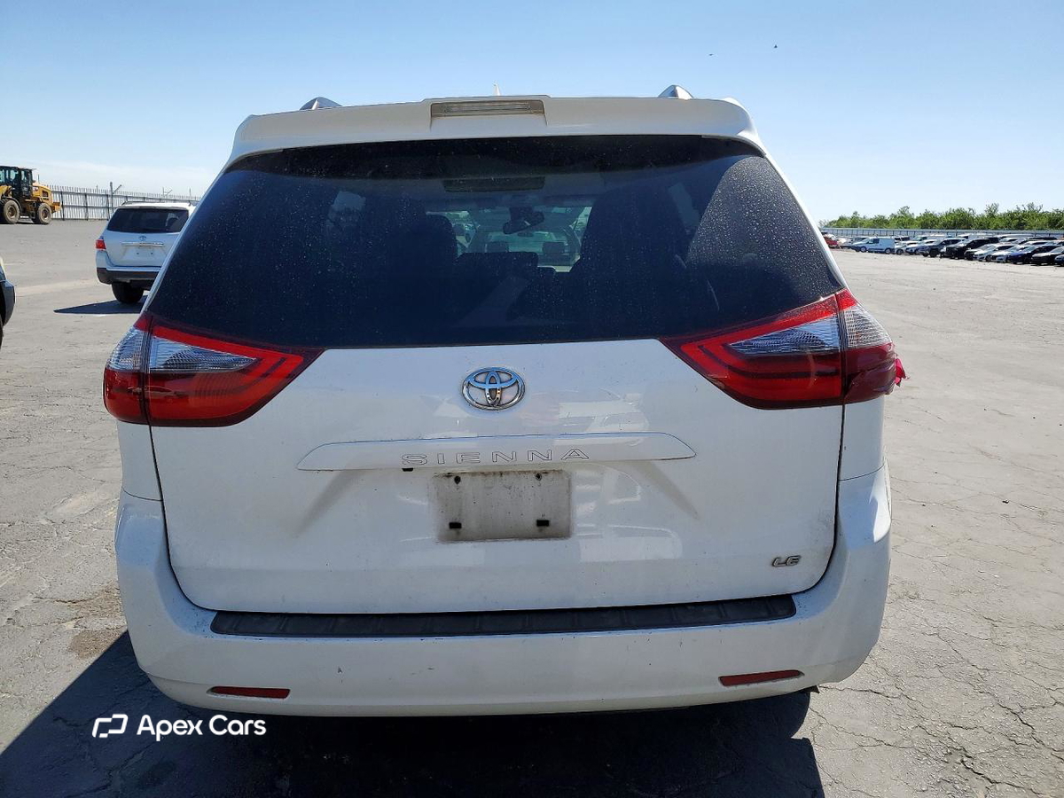 Toyota Sienna 2020