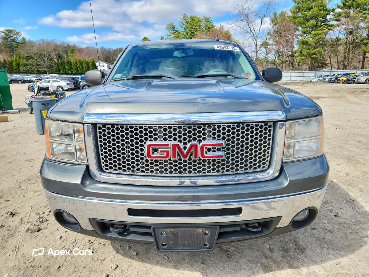 GMC Sierra 2011
