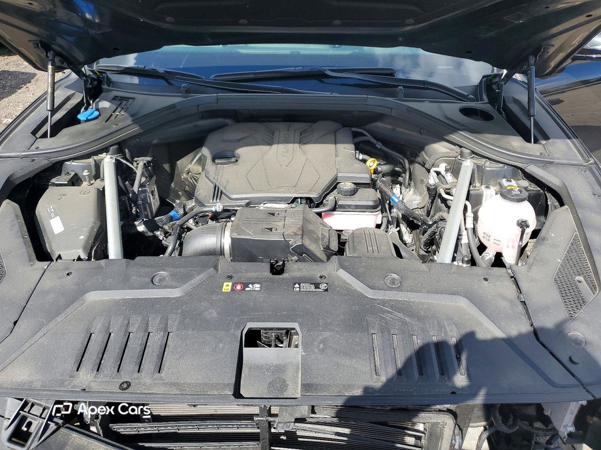 Genesis GV70 2025