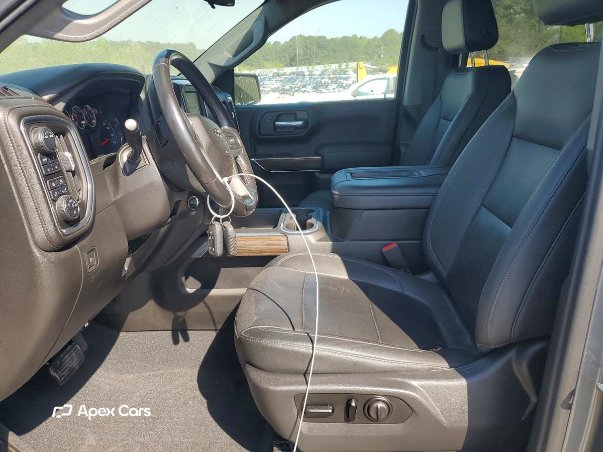Chevrolet Silverado 2021