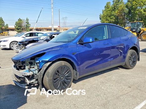 Tesla Model Y 2023 - Image 1 of 13