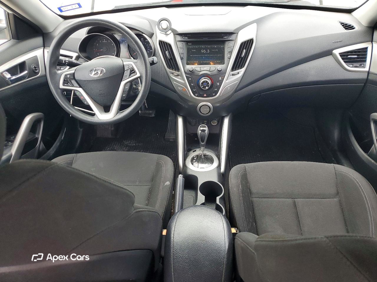 Hyundai Veloster 2016