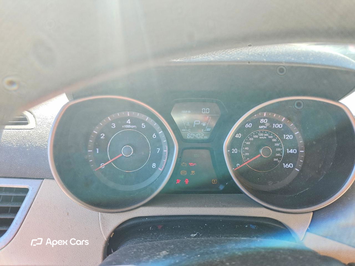 Hyundai Elantra 2016