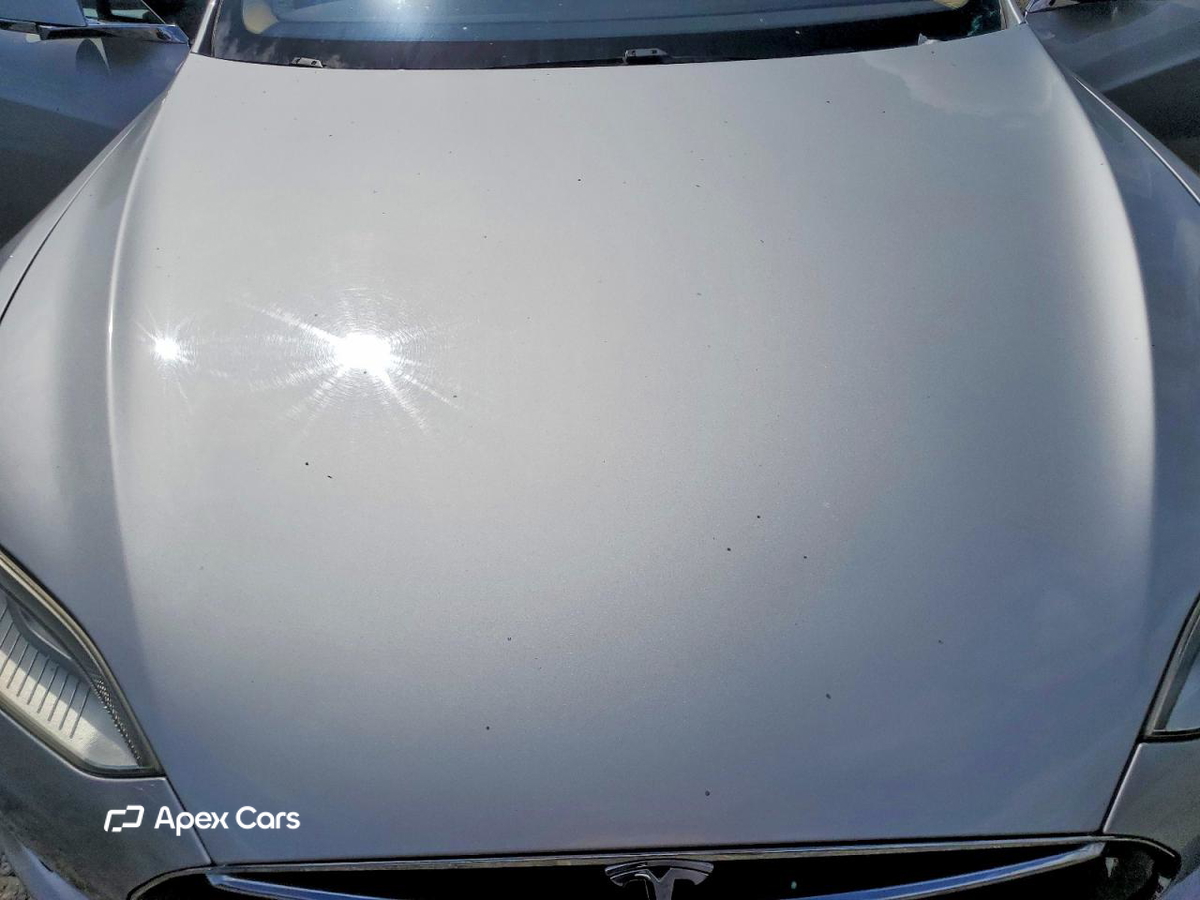 Tesla Model S 2013