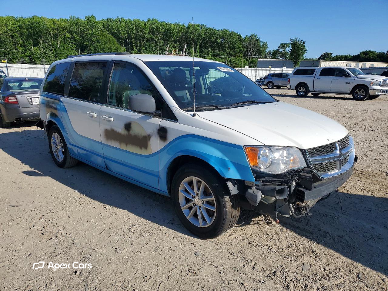 Dodge Caravan 2019
