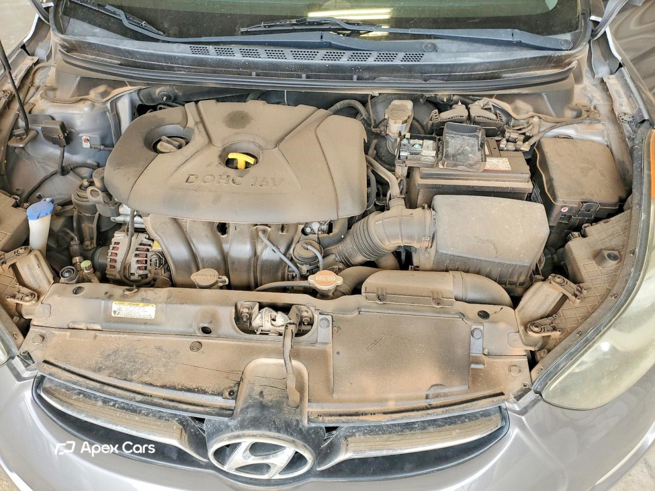 Hyundai Elantra 2012