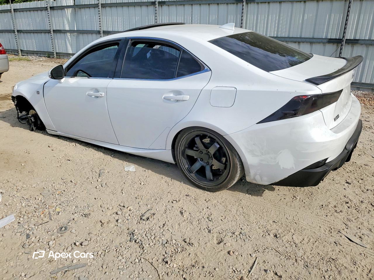 Lexus IS 2015