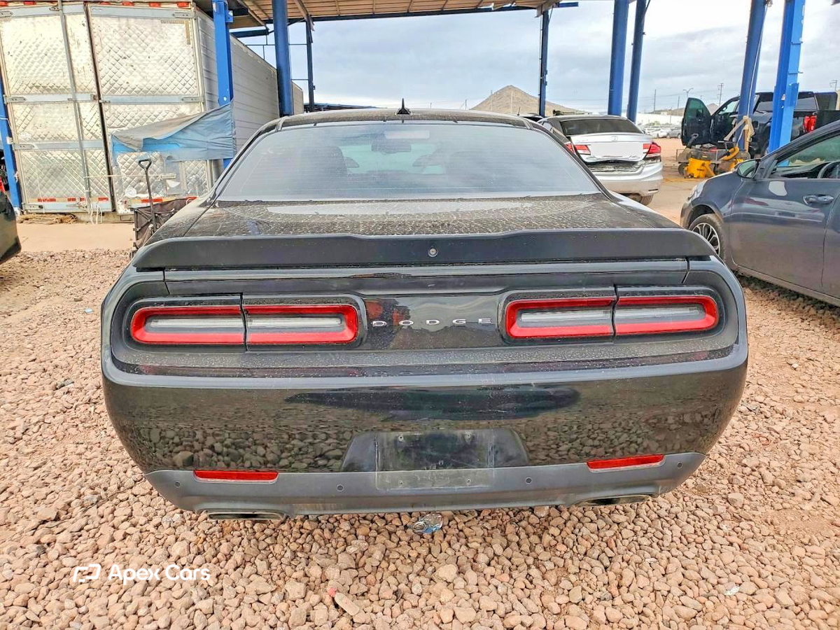 Dodge Challenger 2021