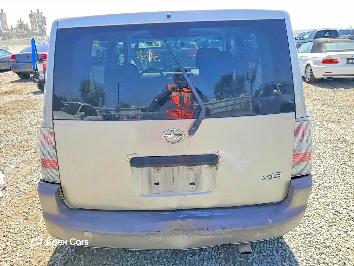 Toyota  2006