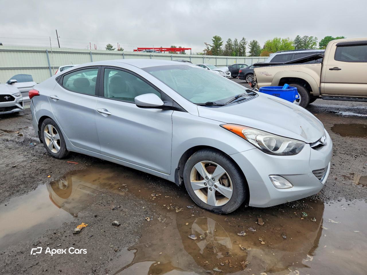 Hyundai Elantra 2013