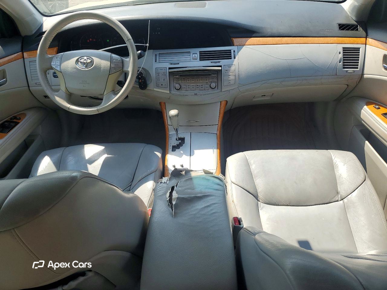 Toyota Avalon 2006