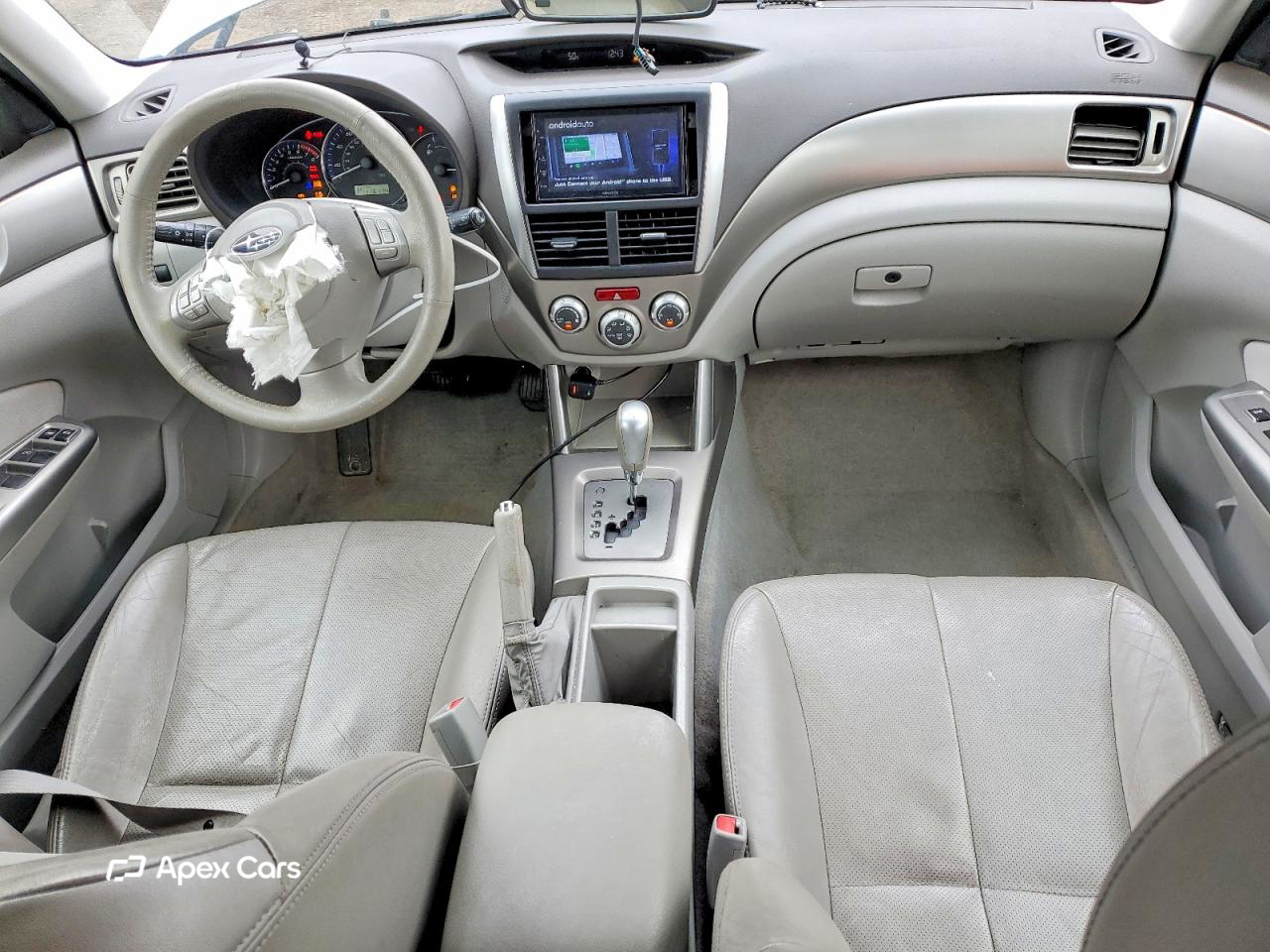 Subaru Forester 2010