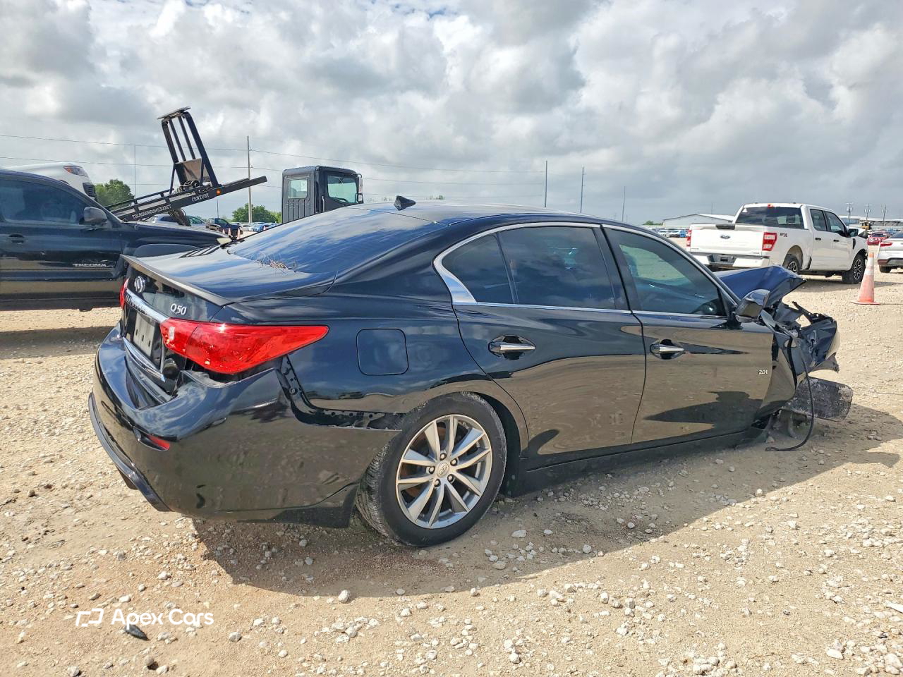 Infiniti Q50 2016