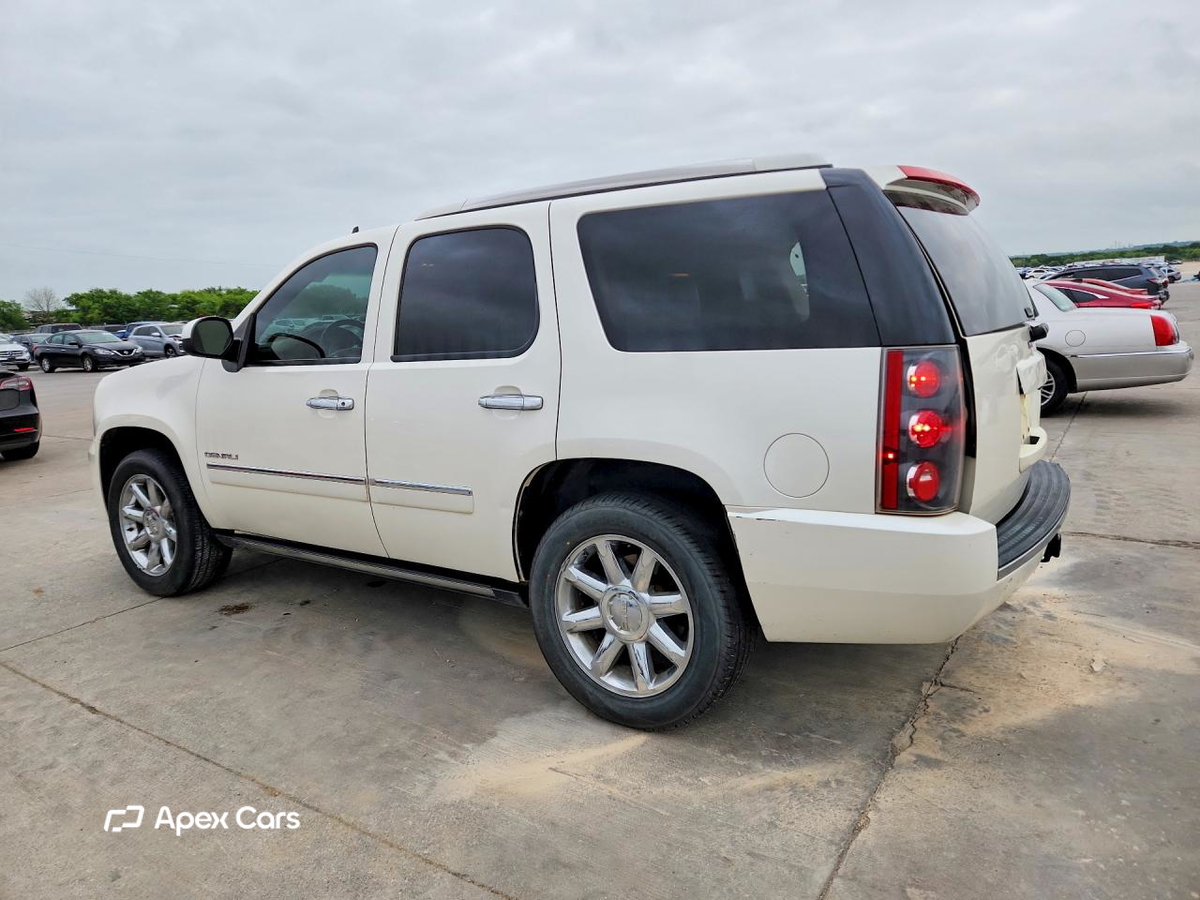 GMC Yukon 2011