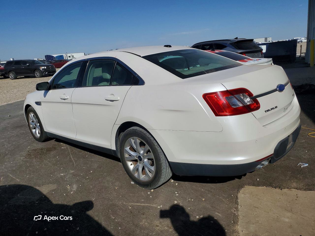 Ford Taurus 2011