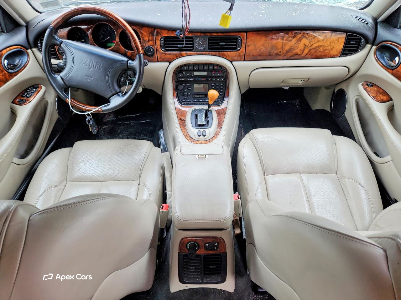 Jaguar XJR 2000