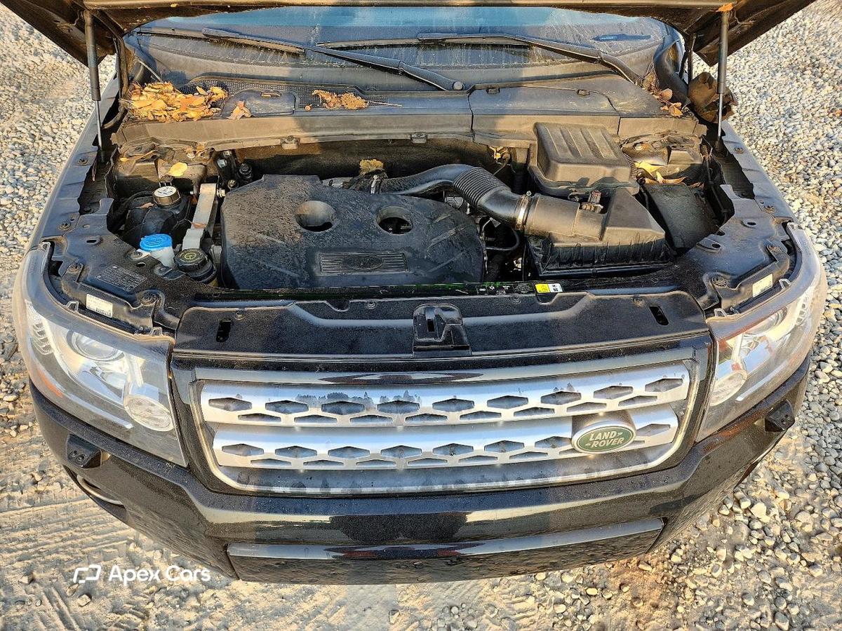 Land Rover LR2 2013
