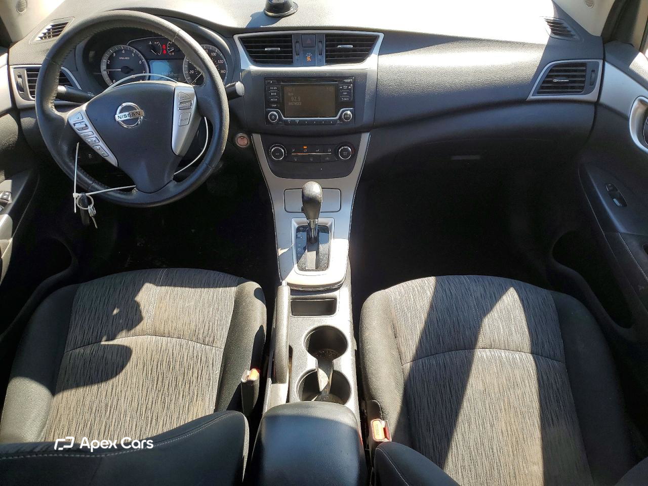 Nissan Sentra 2015