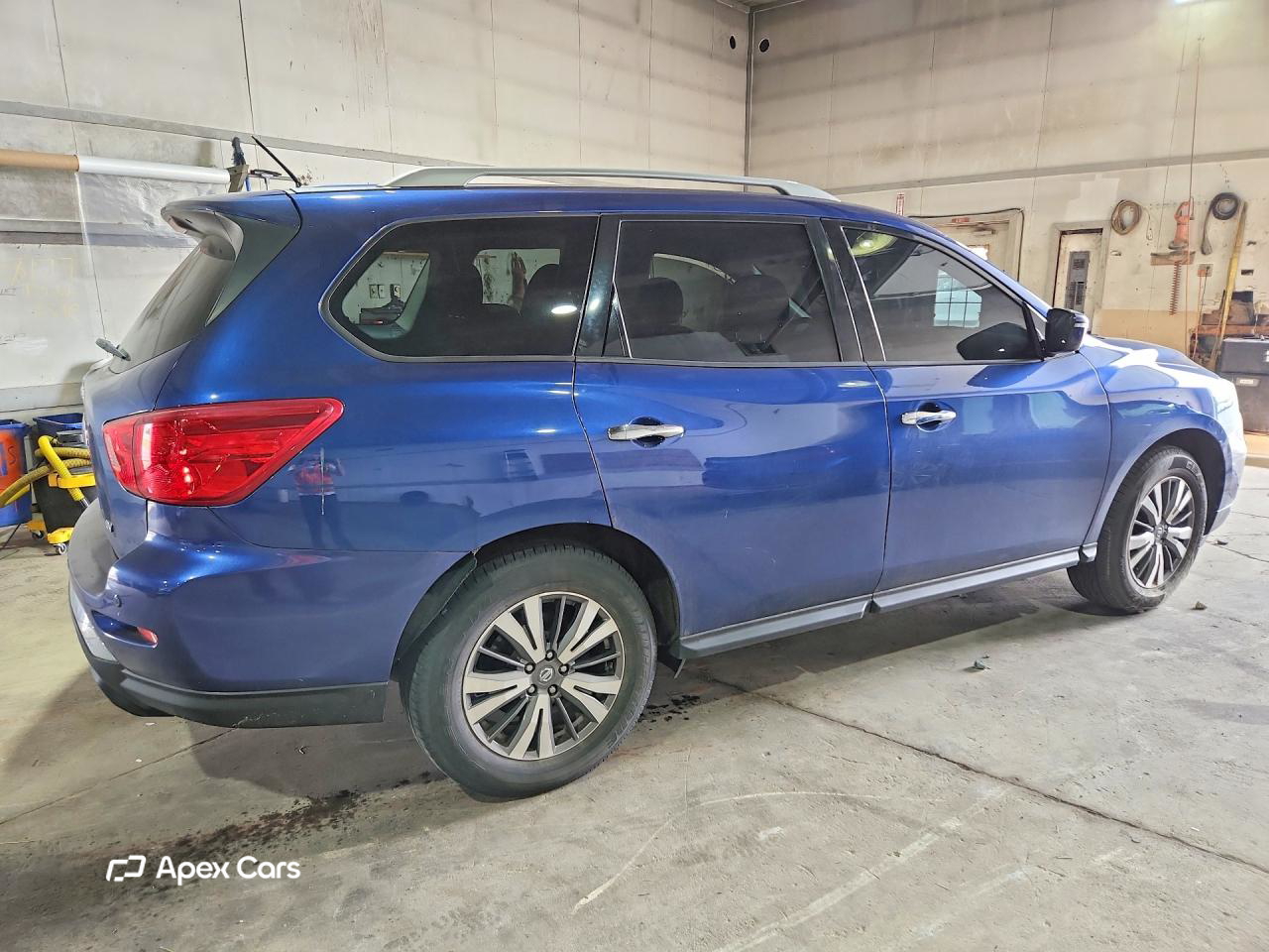 Nissan Pathfinder 2018