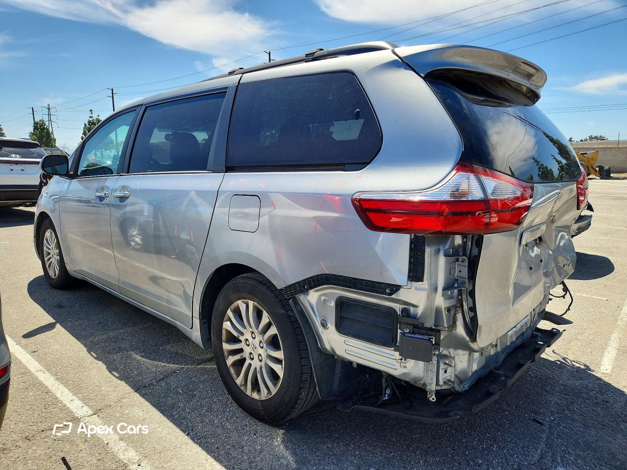 Toyota Sienna 2016