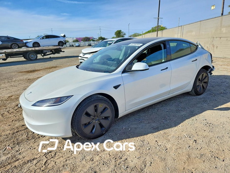 Tesla Model 3 2025 - Image 1 of 13