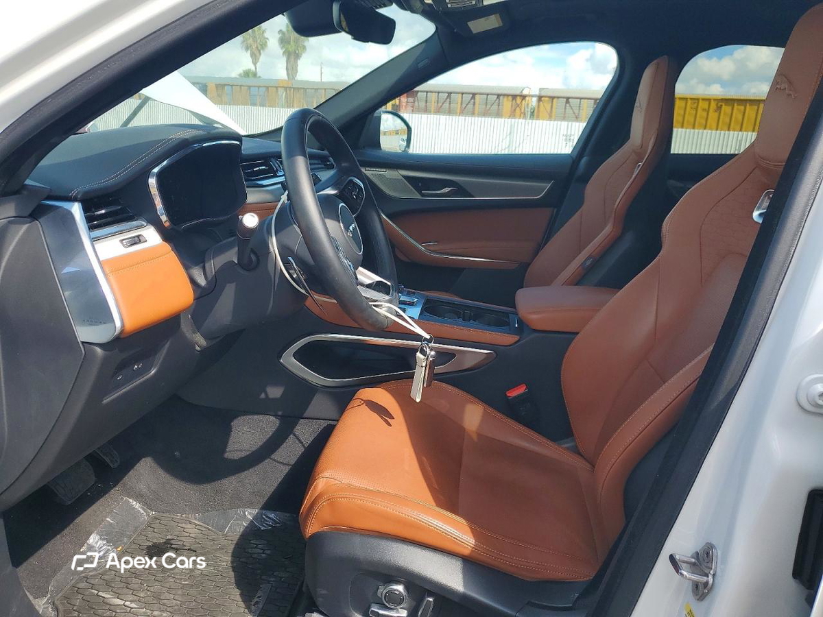 Jaguar F-Pace 2024