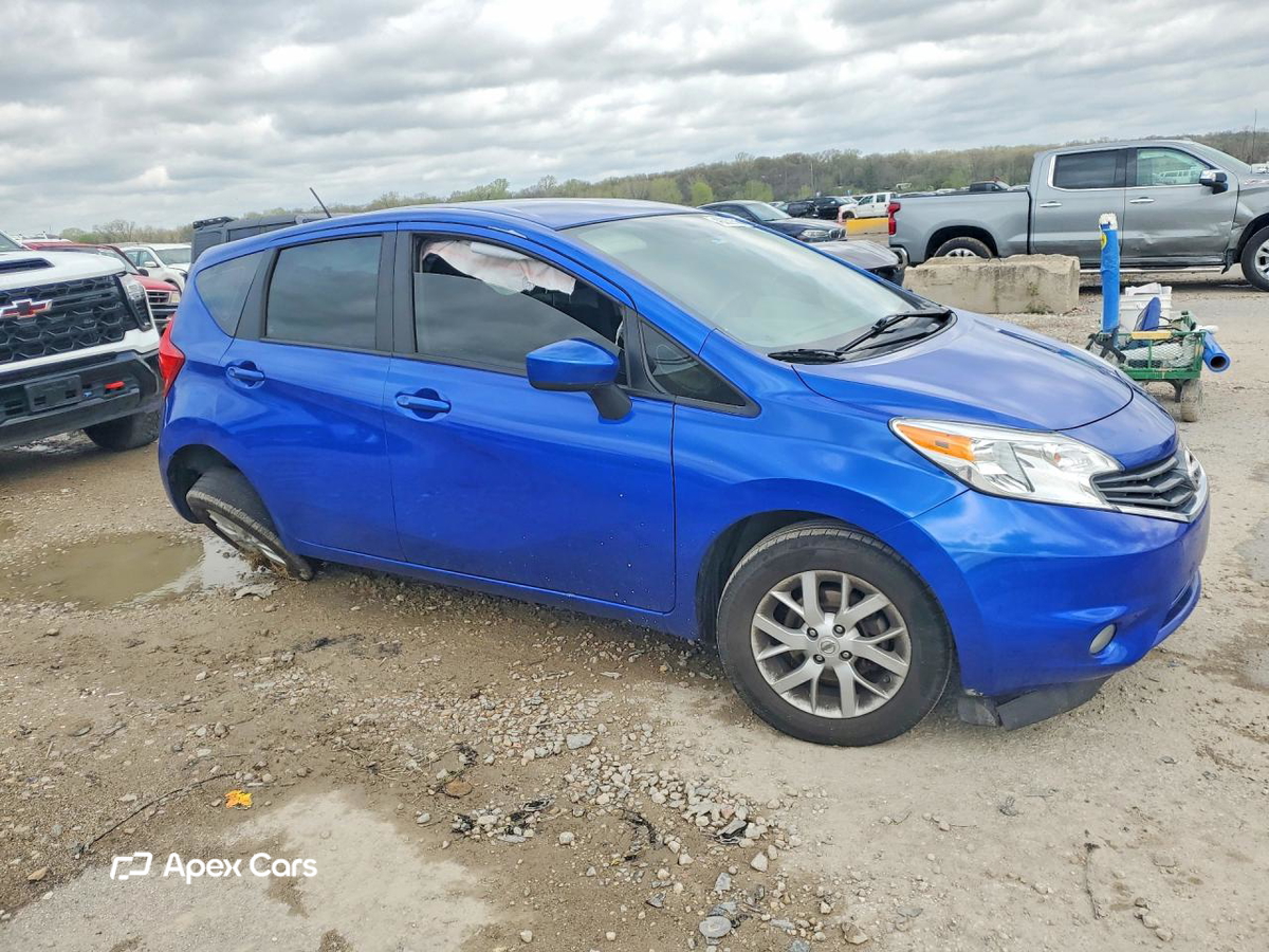 Nissan Versa 2016
