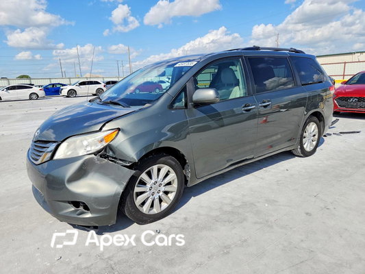 Toyota Sienna 2012 - Image 1 of 15