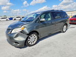 Toyota Sienna 2012