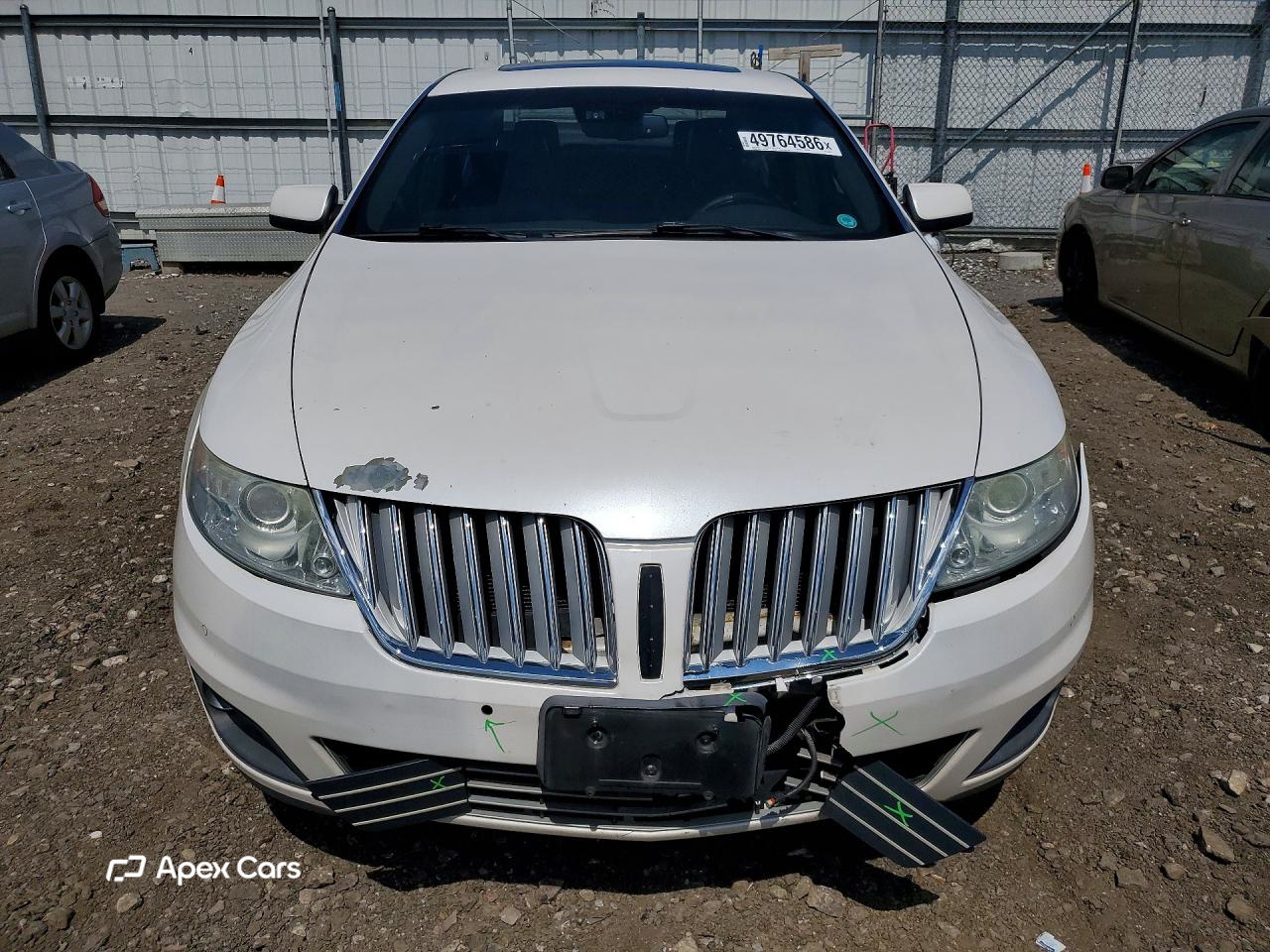 Lincoln MKS 2010