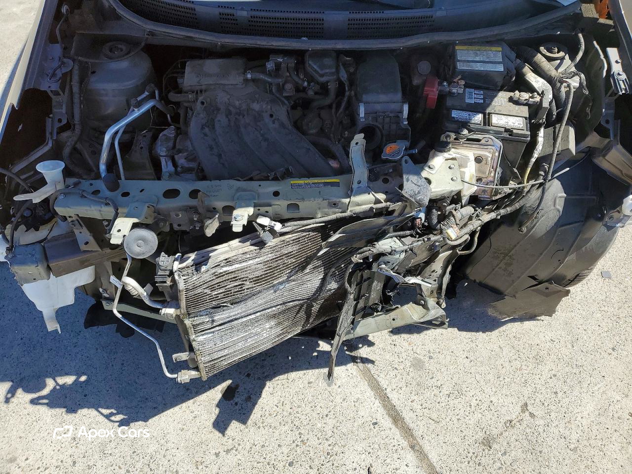 Nissan Versa 2015