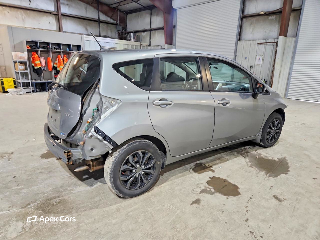 Nissan Versa 2015