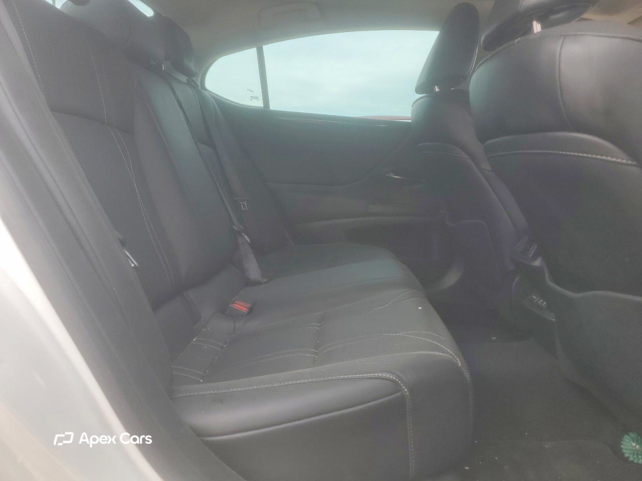 Lexus ES 2019
