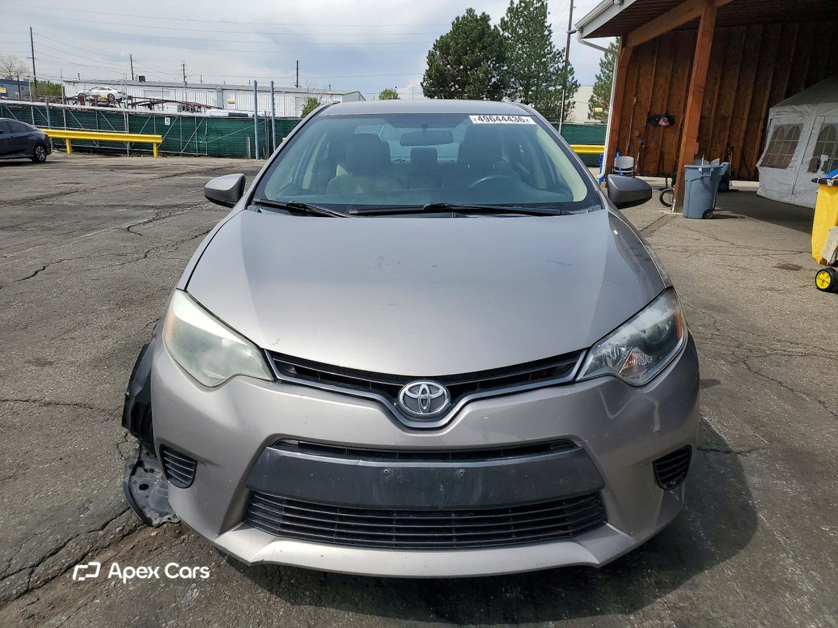 Toyota Corolla 2015