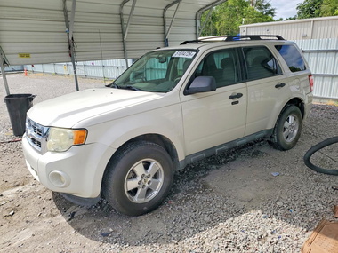 Ford Escape 2011 - Image 1 of 13