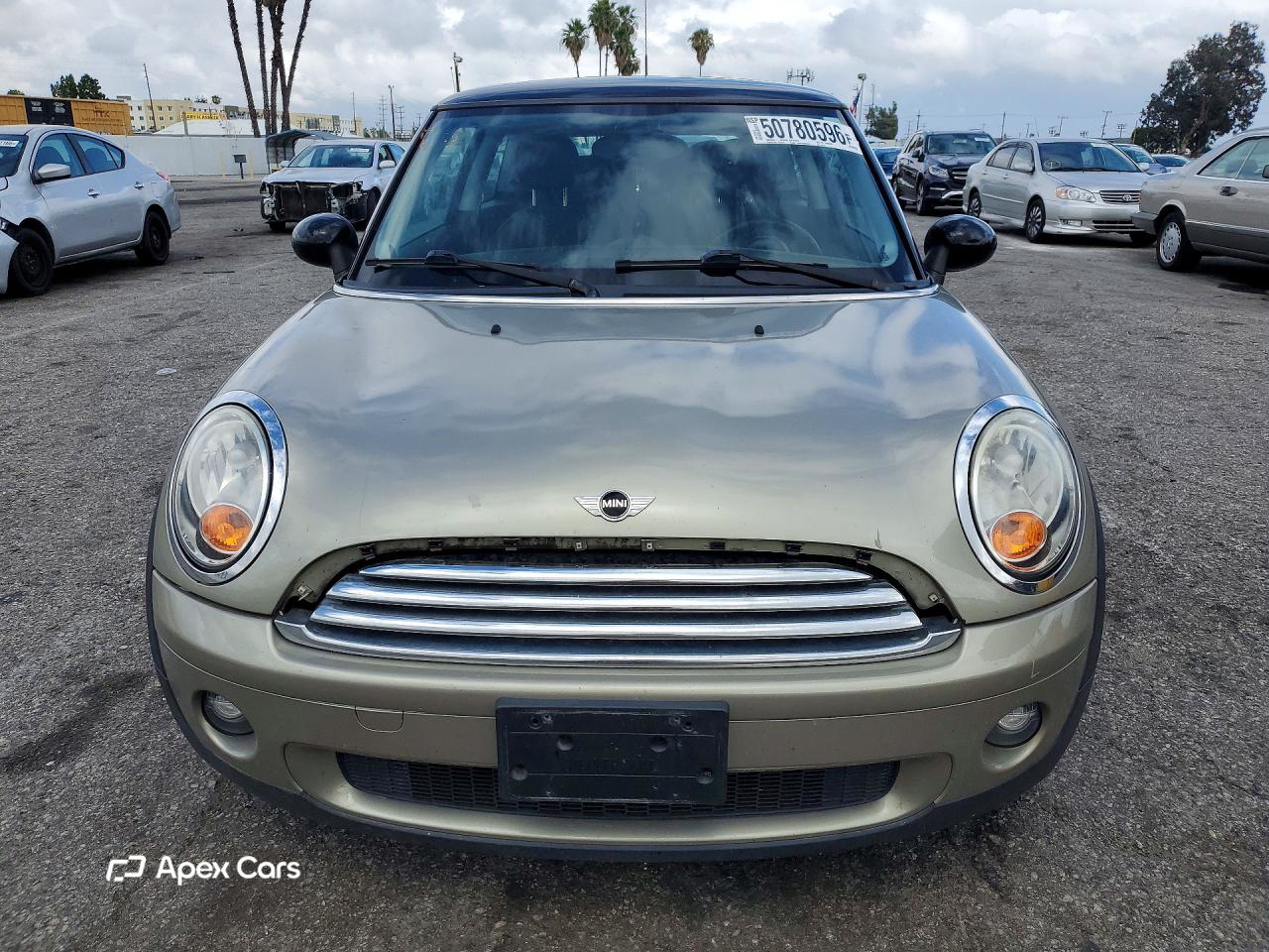 MINI Cooper 2010
