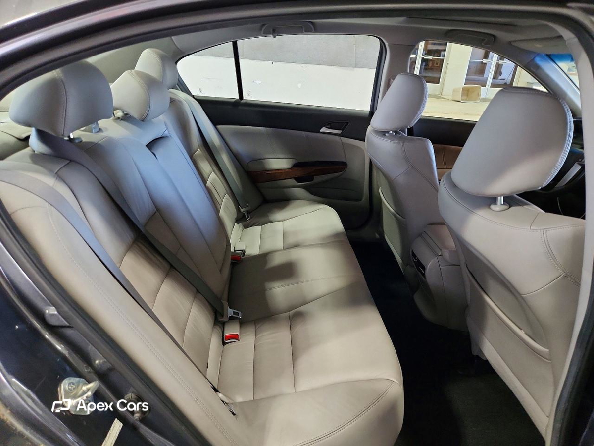 Honda Accord 2011