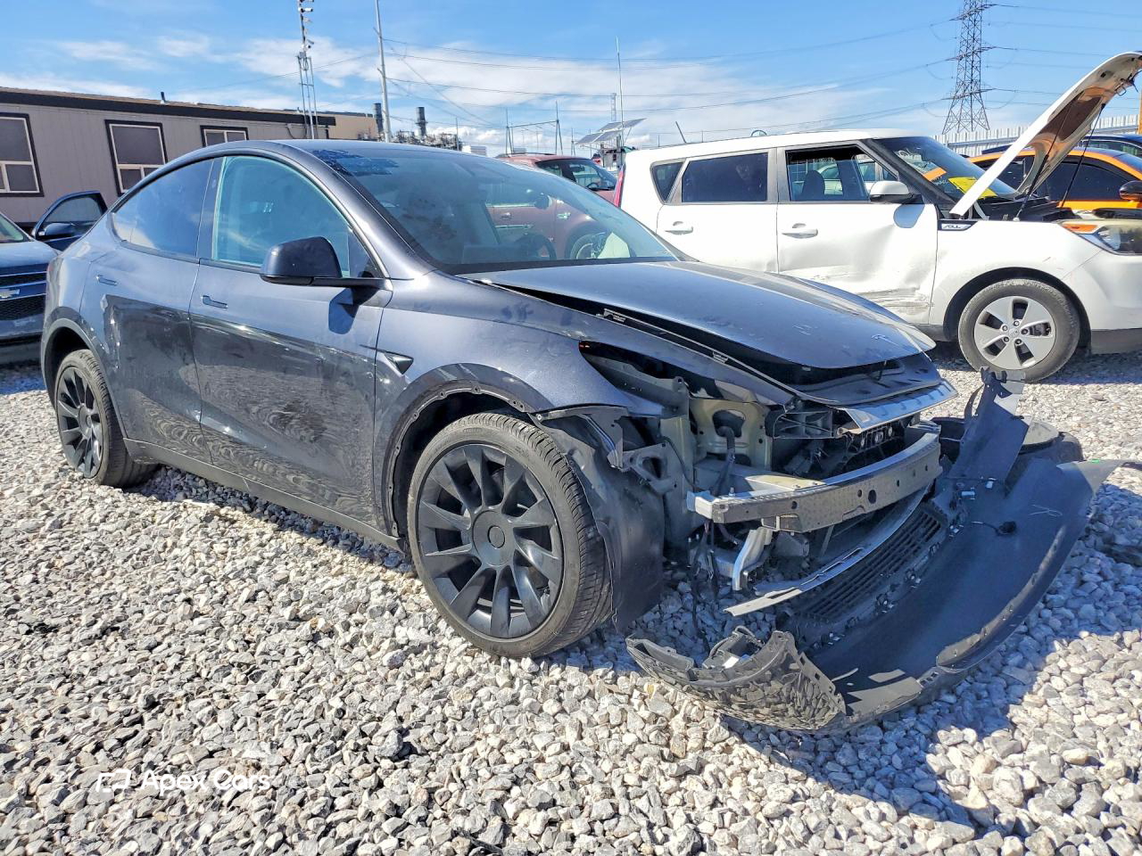 Tesla Model Y 2024