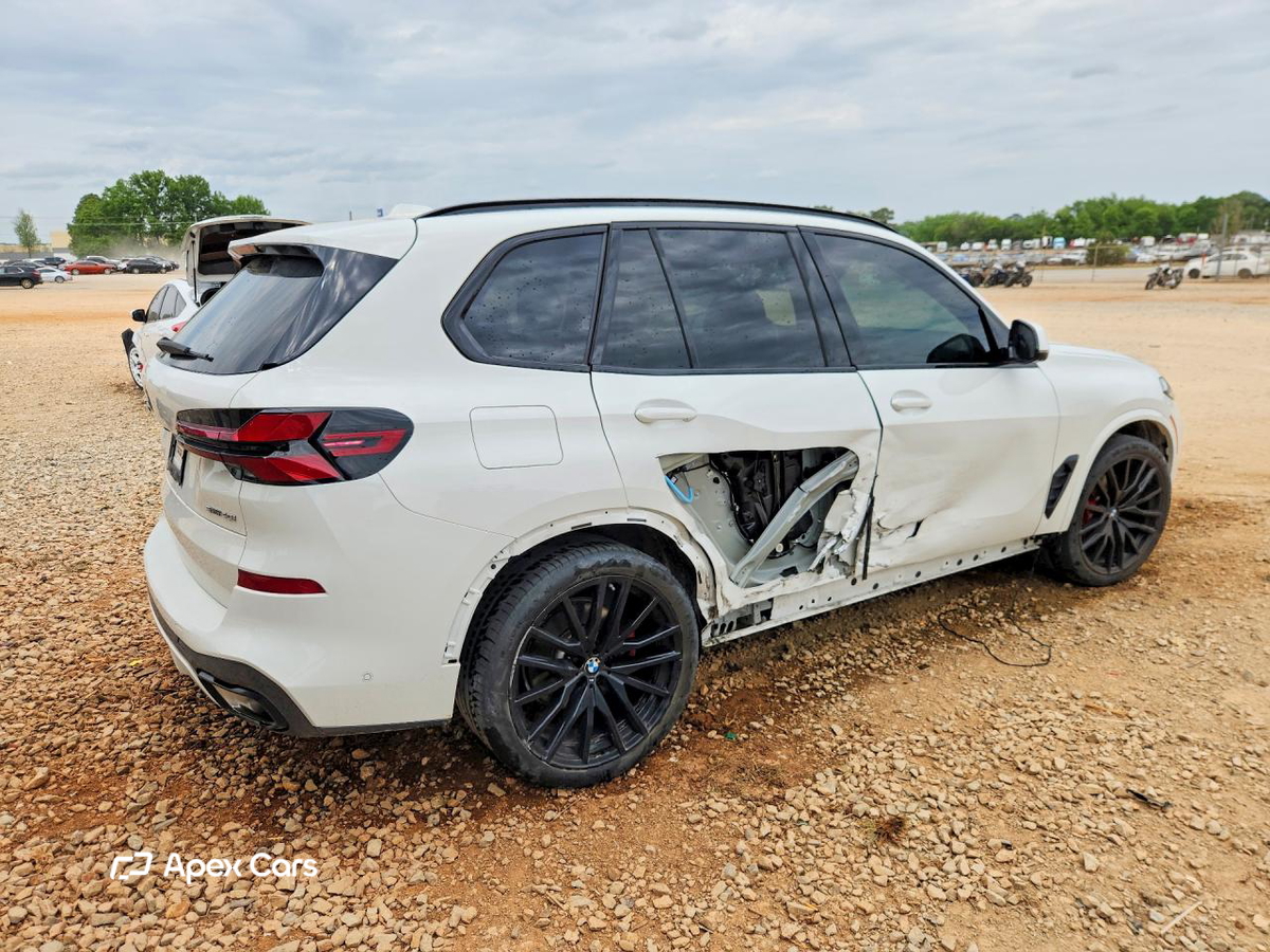 BMW X5 2024