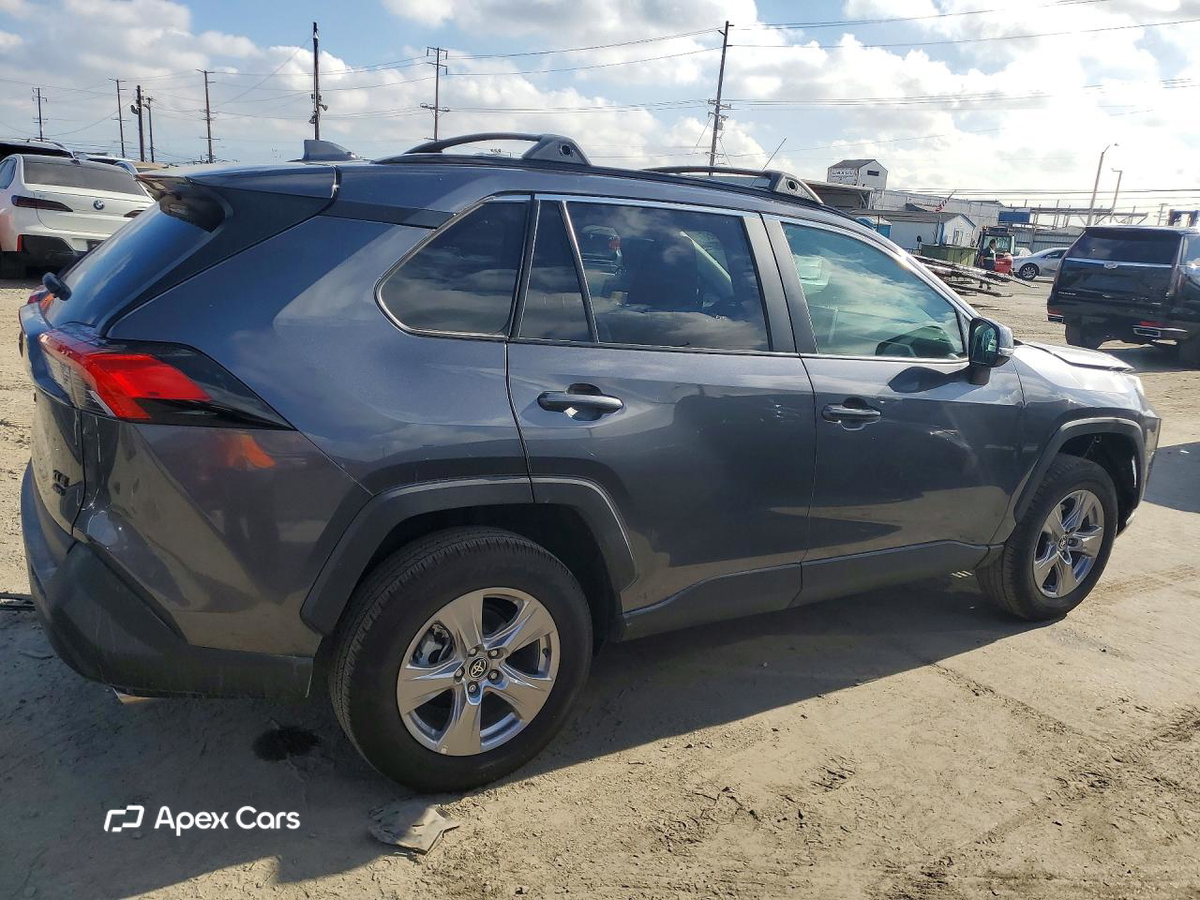 Toyota RAV 4 2025