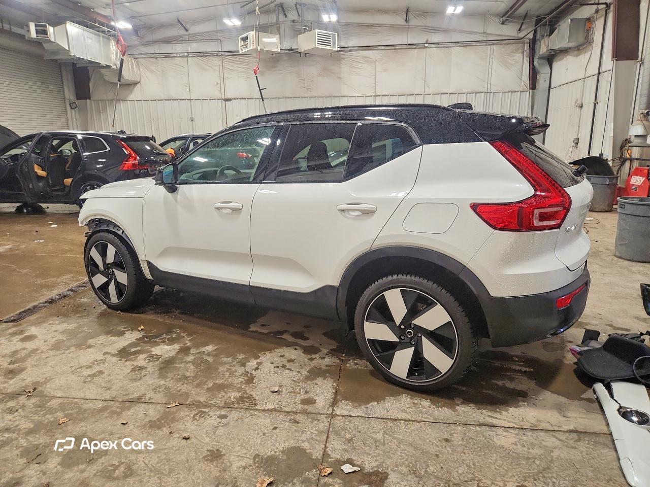 Volvo XC40 2023
