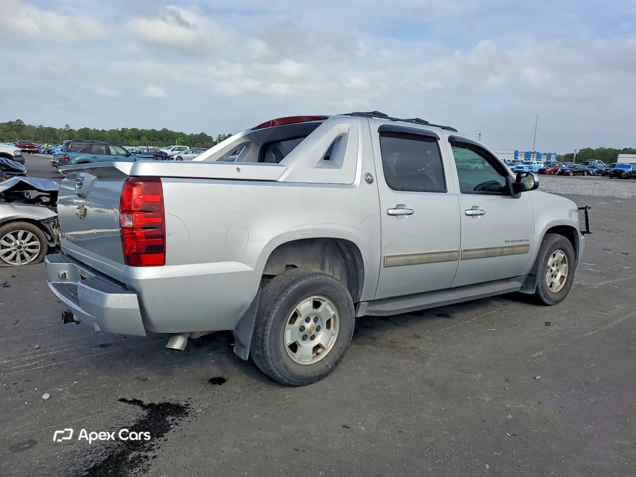 Chevrolet Avalanche 2013