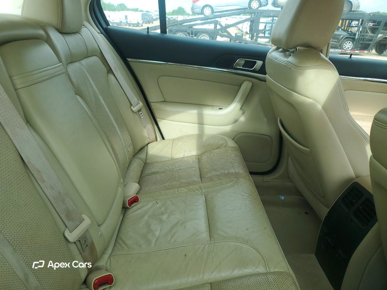 Lincoln MKS 2009