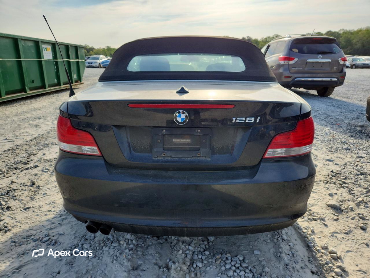 BMW Series 1 2011