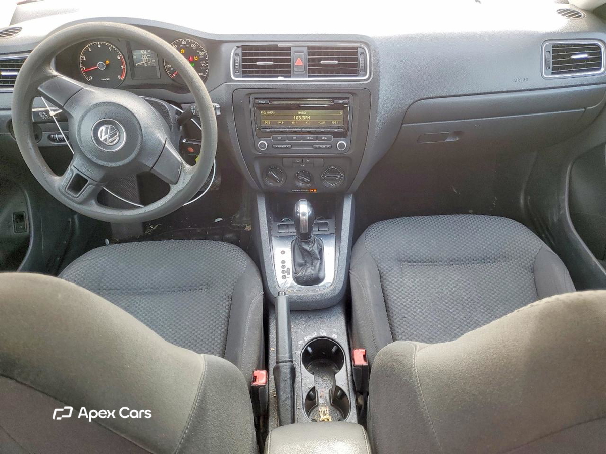 Volkswagen Jetta 2013
