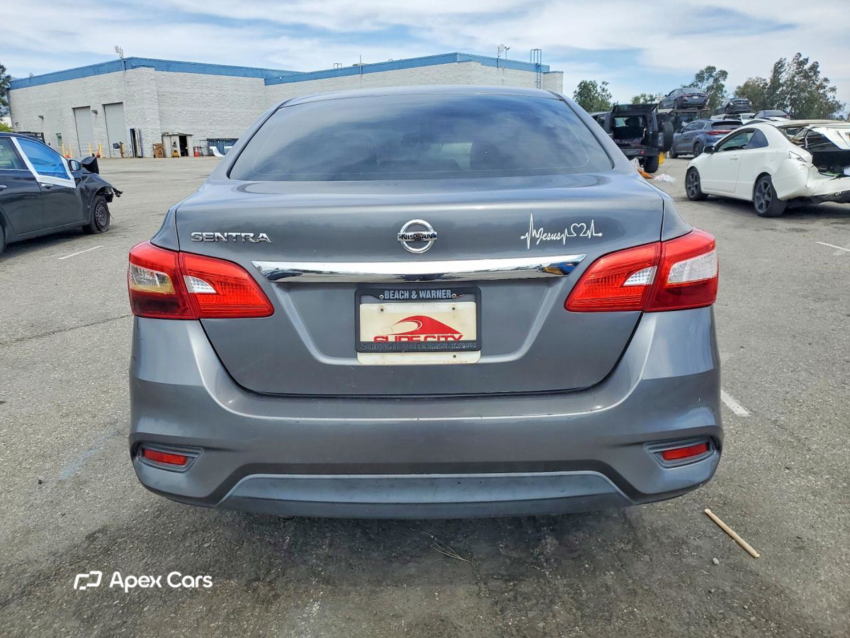 Nissan Sentra 2016